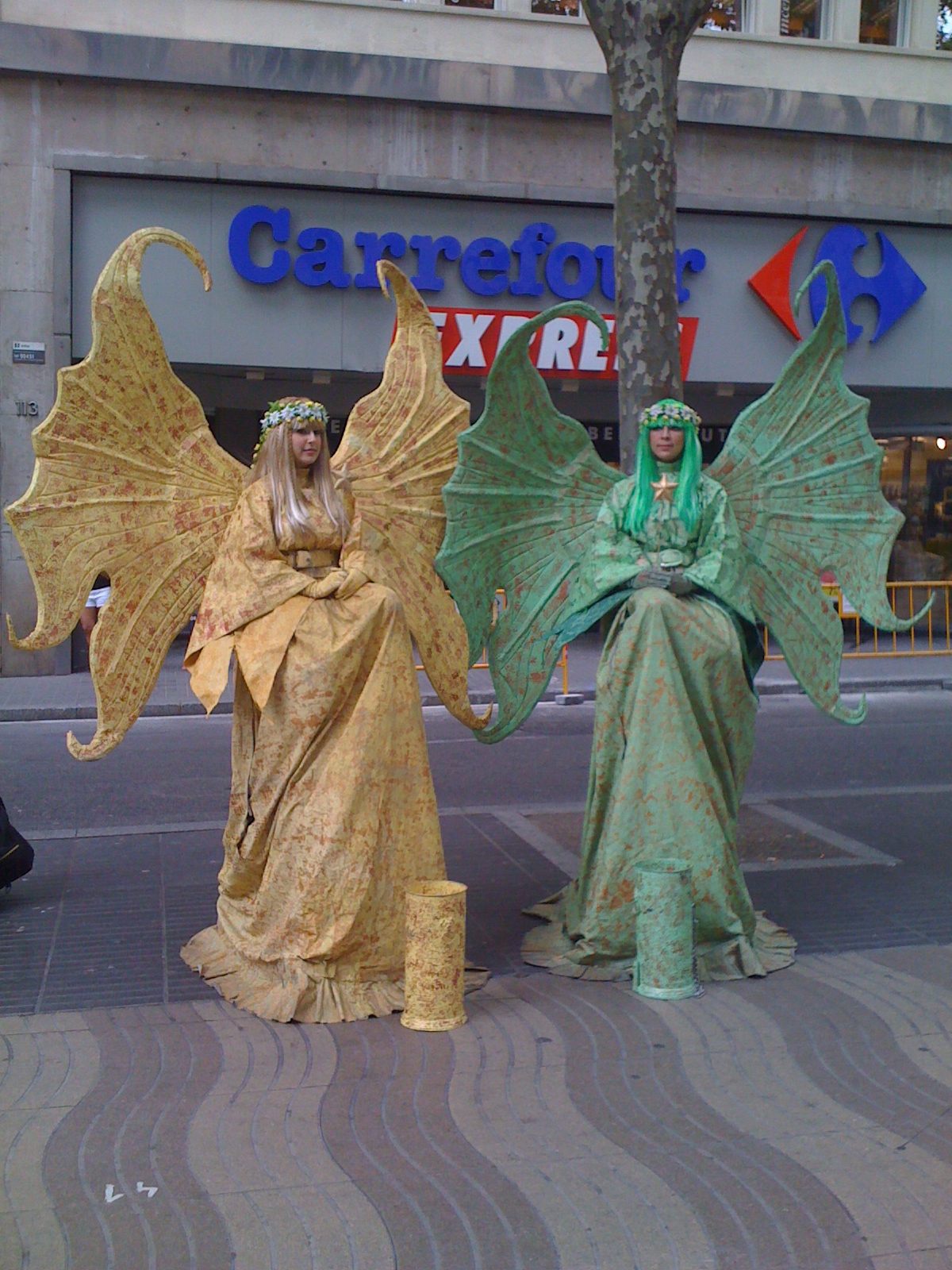 Human Statues in Barcelona